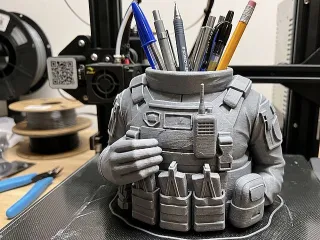 Soldier of pieces