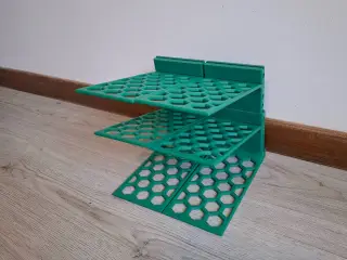 Customizable shoe rack