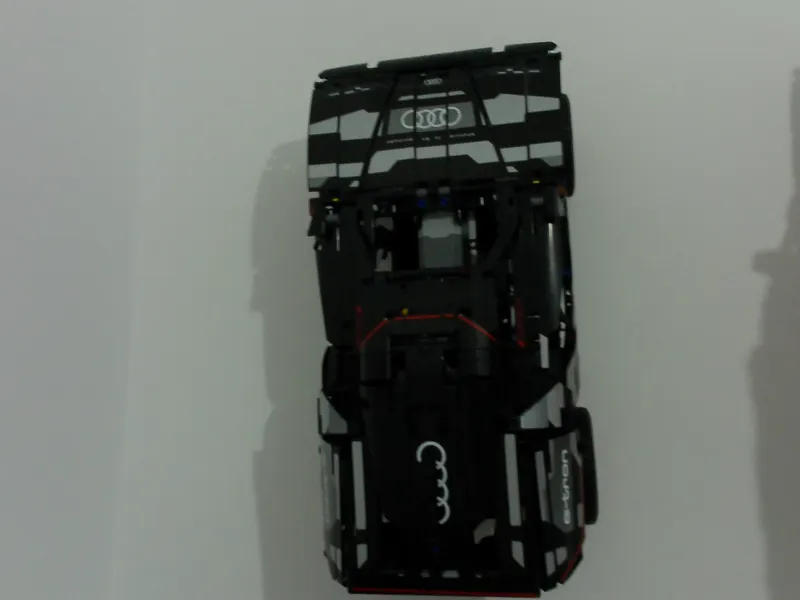 soporte lego pared audi rs Q-etron