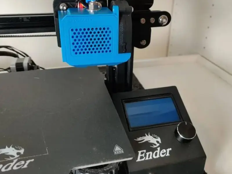 Adapter to mount a CR10 v2 hotend on an Ender 3