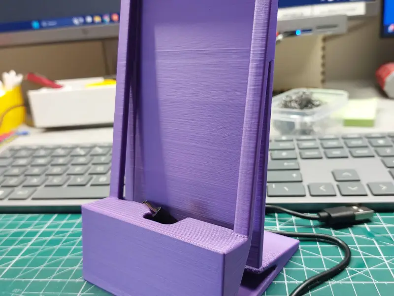 phone holder for large cover