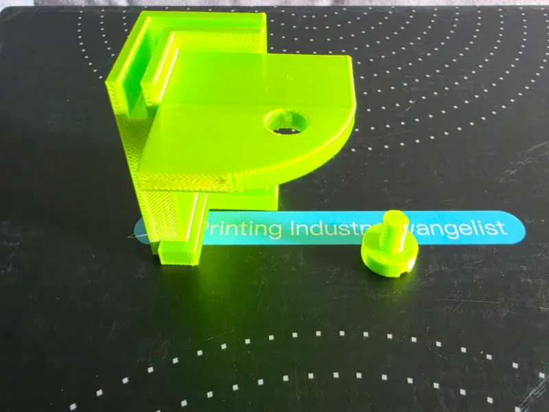 Risers with nebula mount for K2SE set