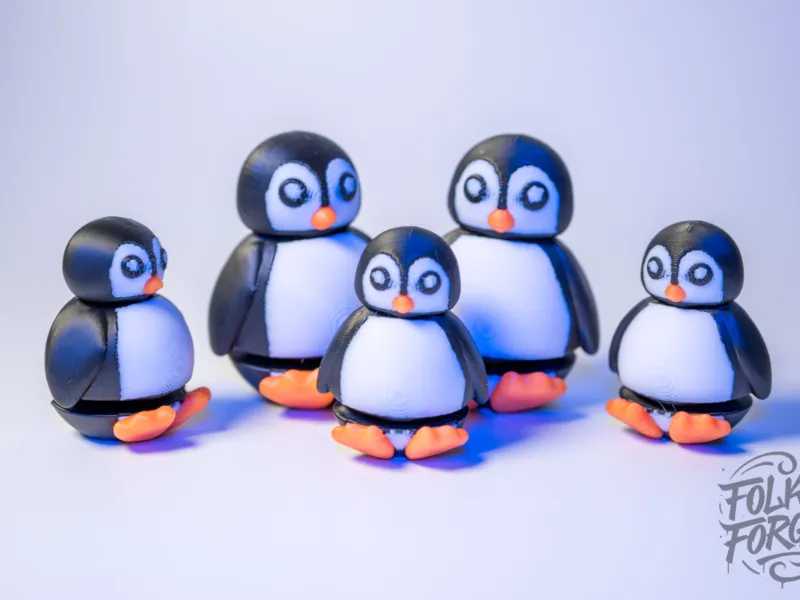 أصدقاء البطاريق المتمايلة - لعبة تشويك تُطبع في مكانها