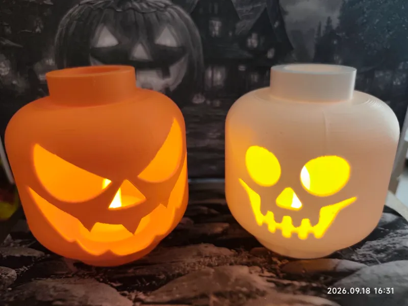 LEGO-style head lantern – Halloween