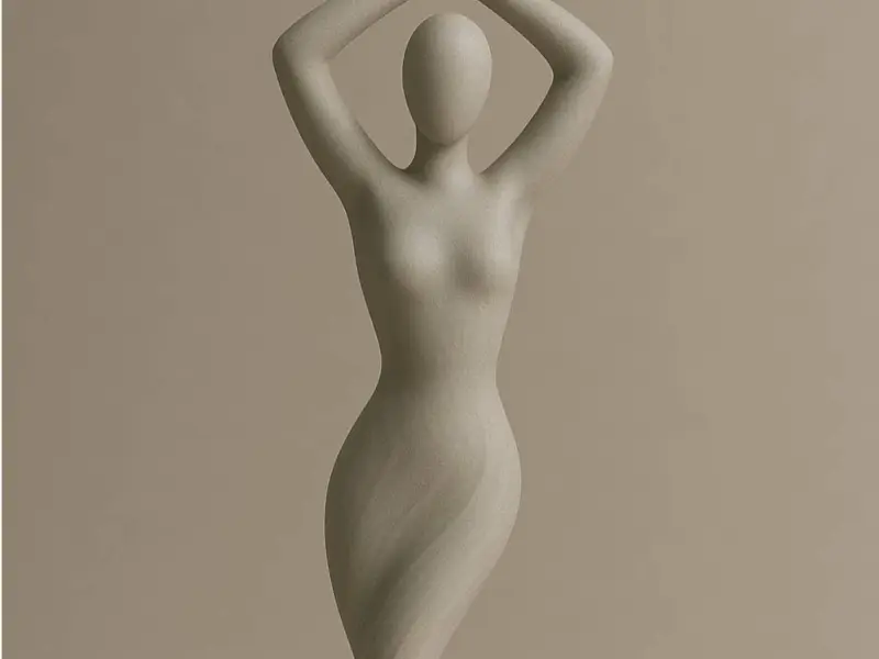 Modern Woman Scupt V2