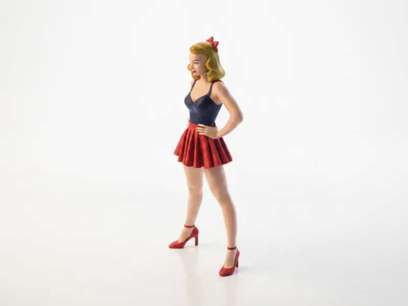 Blonde Lady Figurine Female Character 3D Printable