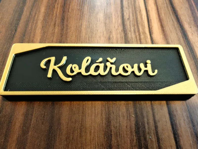 Placa de identificação para porta - dourada (Kolářovi)