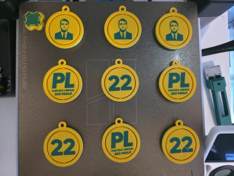 Flávio Bolsonaro (PL) - Print-in-Place Swivel Keychain