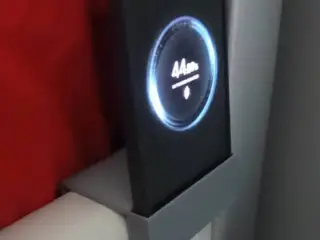 Porta telefono per il letto