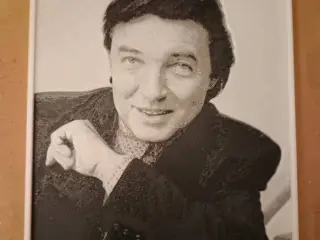 HueForge Karel Gott