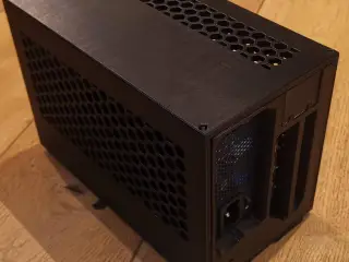 Oculink eGPU external graphics card enclosure