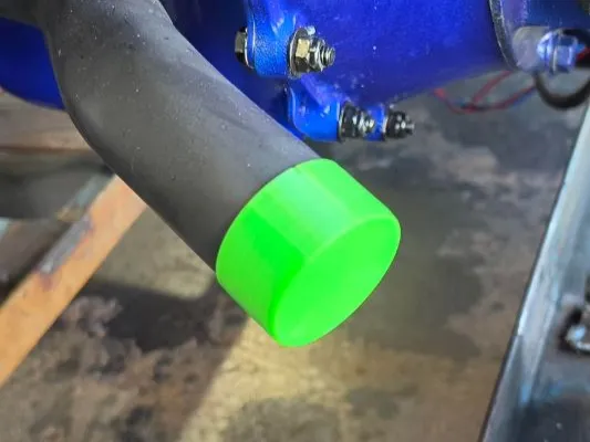 1,75 inch kap voor Flathead Ford uitlaatspruitstuk (Red's Headers)