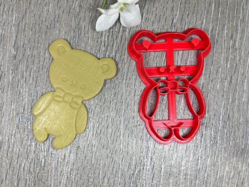 BEAR CLAY CUTTER