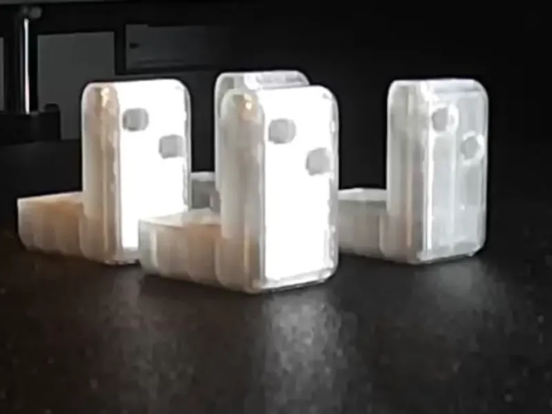 Clip de butée anti-glissement pour abattant de toilettes