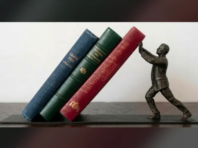 soporte de libros para persona