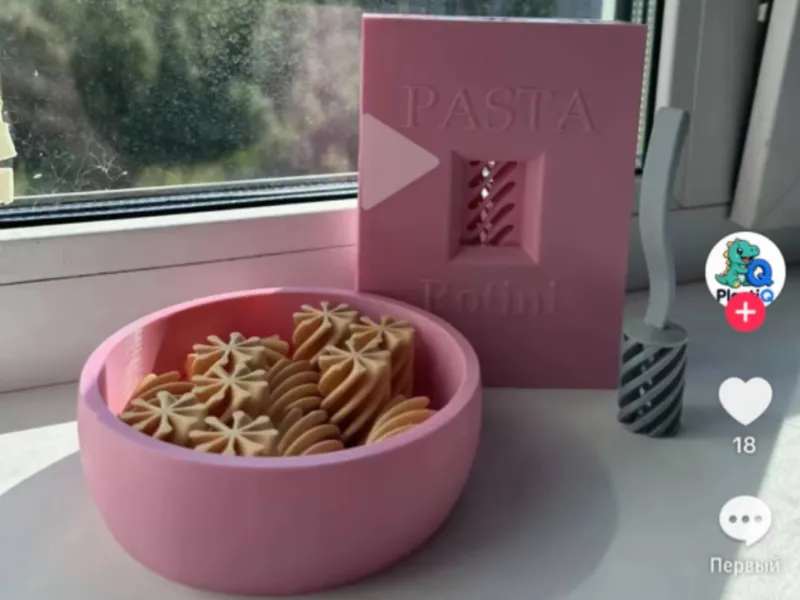 Pasta+Playset_Pasta+Box,+Noodles,+Bowl+&+Funny+Fork