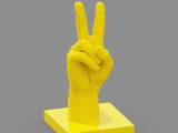 Sculpture Hand Victory-0