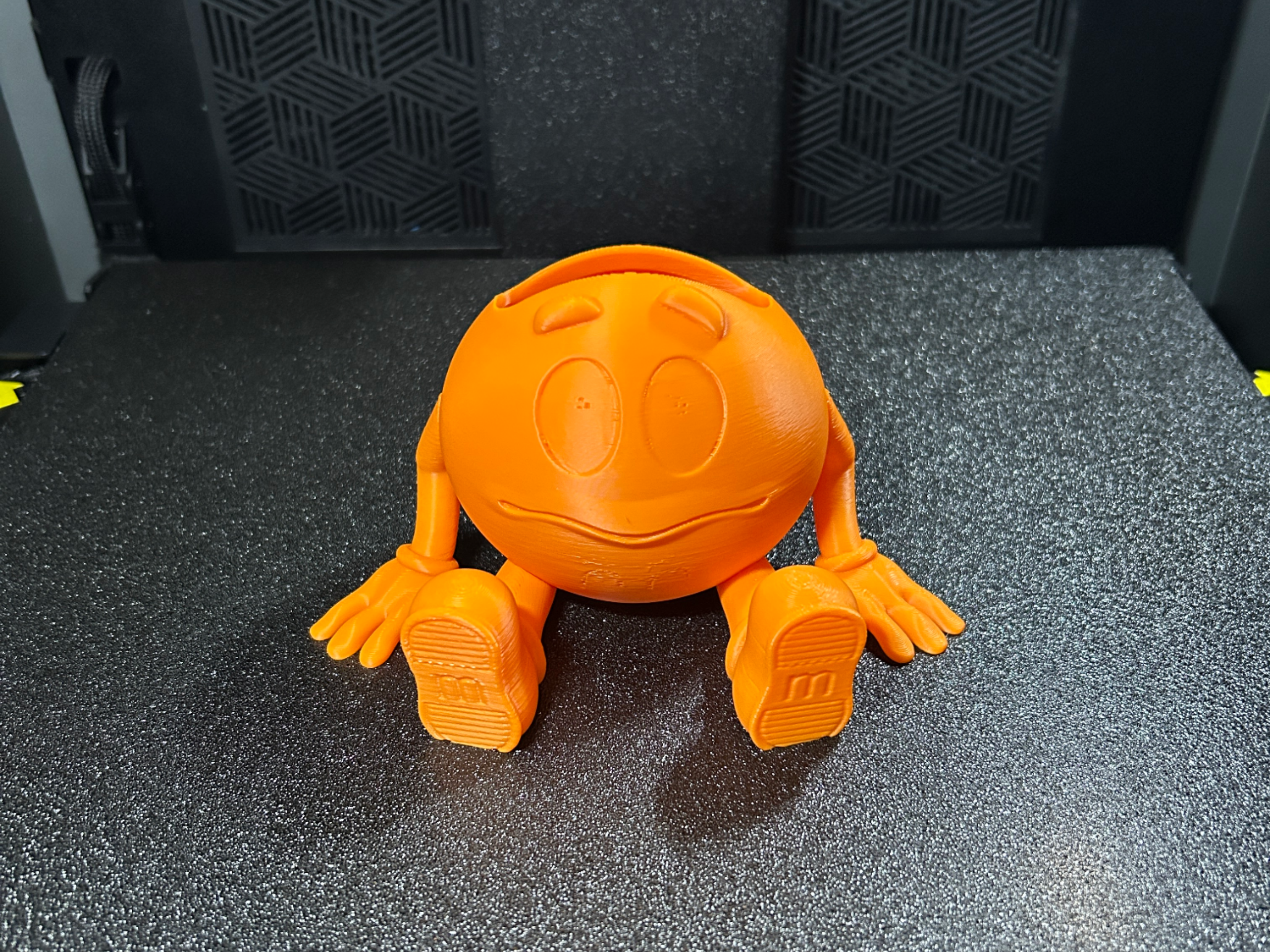 Home print settings: Orange M&M pencil holder.3mf