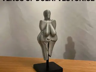 Venus of Dolní Věstonice – a prehistoric figurine