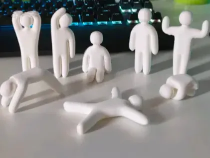 ميتشا كاميليون – مجموعة تماثيل بجميع الأوضاع