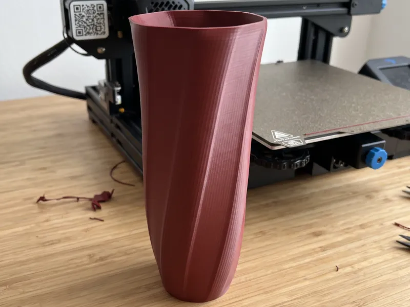 Vaso a Cilindro a Spirale Moderno