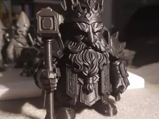 Dwarf King Gnome