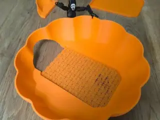 Trick or Treat Bowl - Sweets and Scream
