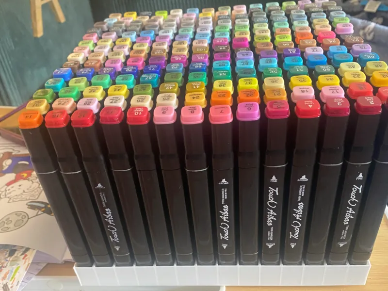 marker holder