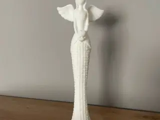 Angel statuette