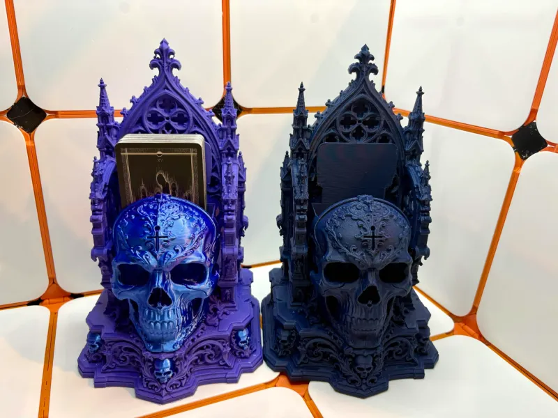 Gothic Skull Tarot Card Holder