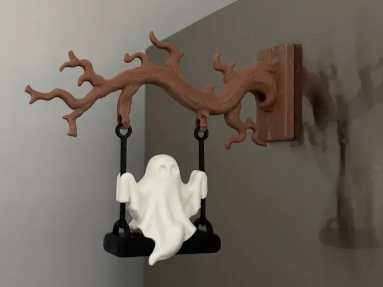 Ghost+Swing