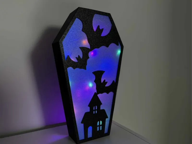 Scatola luminosa a forma di bara per Halloween