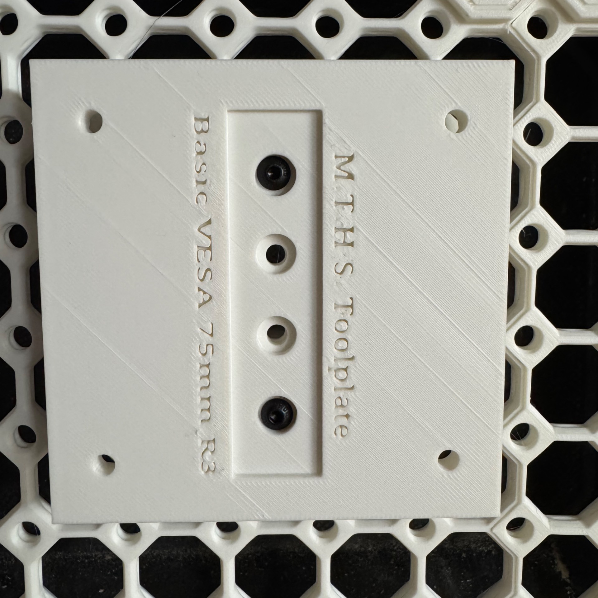 Basic VESA 75mm Mount for modular tool holder backplates