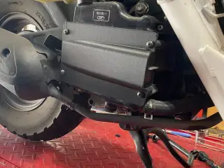 Honda Ruckus radiator cover with scoop