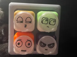 Moki Clicker | Your Pocket-Sized Moki for Fidget Fun