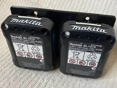 Makita 12v CXT Battery Mount