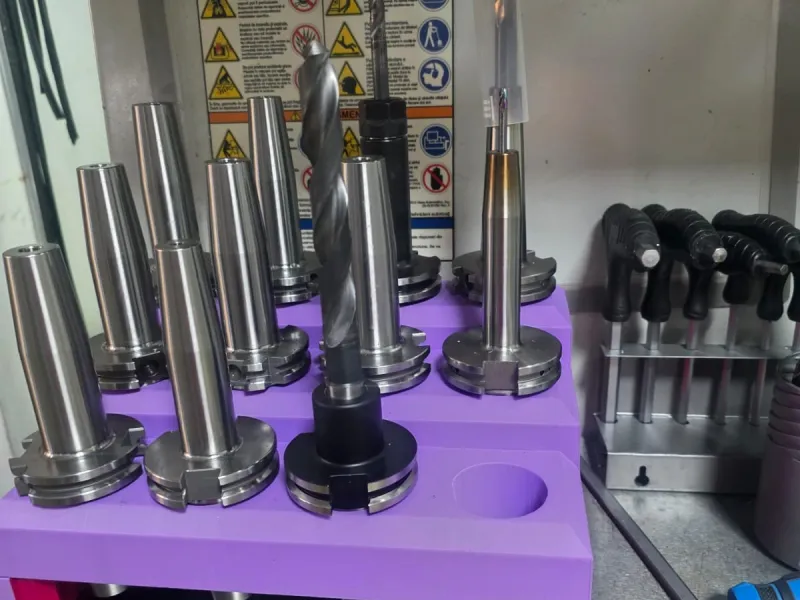 حوامل الوقوف CNC