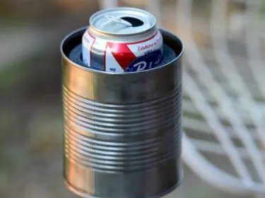 short can holder to put in the ground
