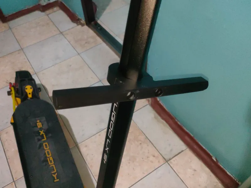 Supporto faro per monopattino Kugoo LX 9+