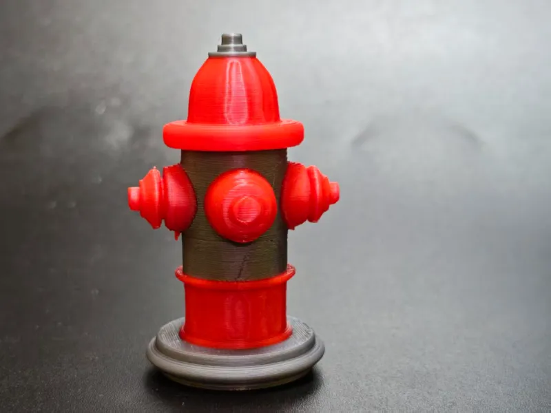 Openable fire hydrant