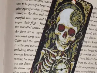 Gothic Bookmark 01