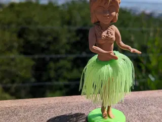 Dashboard Hula Dancer
