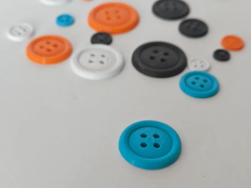 Elegant 4-Hole Buttons | Curved Edge | 18 Sizes