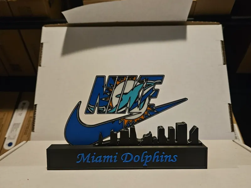 NFL - Nike x Miami Dolphins display