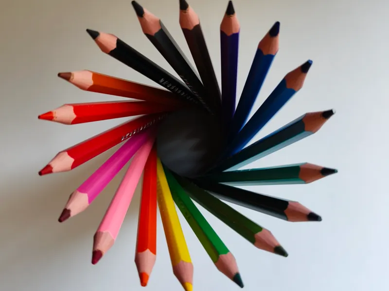 Porte-crayons en spirale