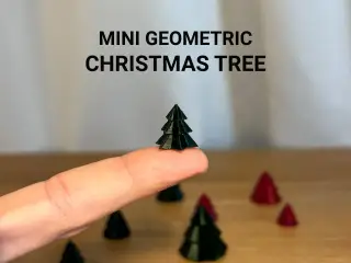 Mini Geometric Christmas Tree 2
