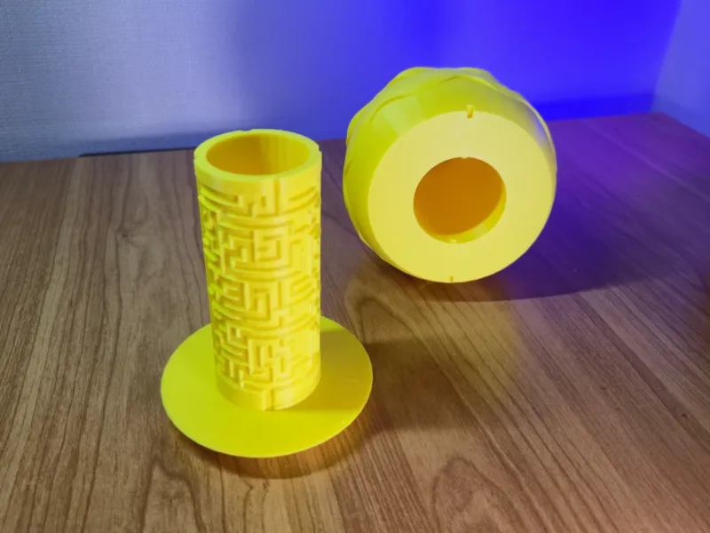Conteneur Cadeau Labyrinthe Cylindrique en Forme d'Œuf de Pâques