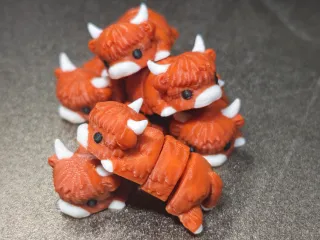 Articulated mini Highland Cow