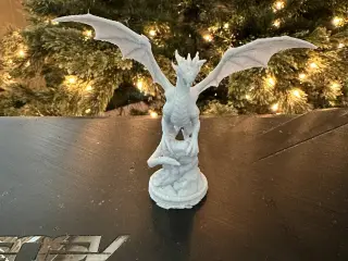 Dragon 8