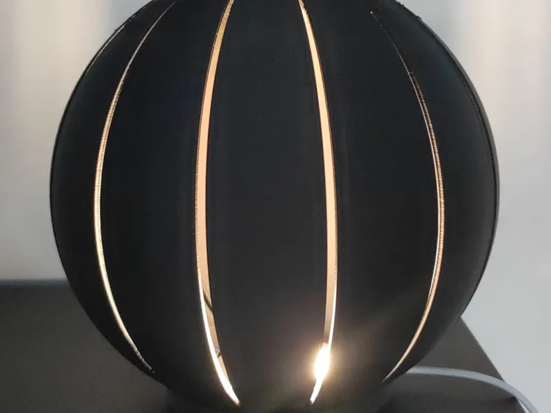 LED-Lampe - LED-Leuchte Dunkel